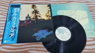Eagles 1976 Hotel California Asylum Japan