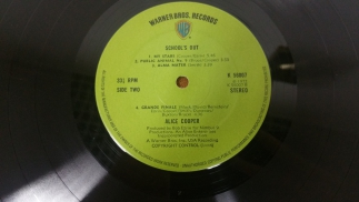 Alice Cooper School's Out	WB	UK