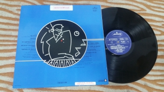 Azul Y Negro 	1983	Digital	Mercury 	Holland